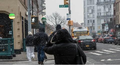 First big freeze of season slams Eastern US with arctic blast, as the South sees snow