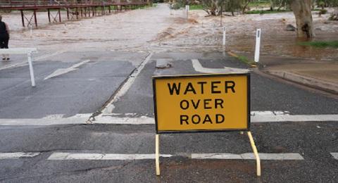 Emergency declaration in place as authorities monitor flood risk in Alice Springs, Australia